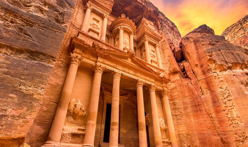 Jordan Trip Package | to Petra and Wadi Rum